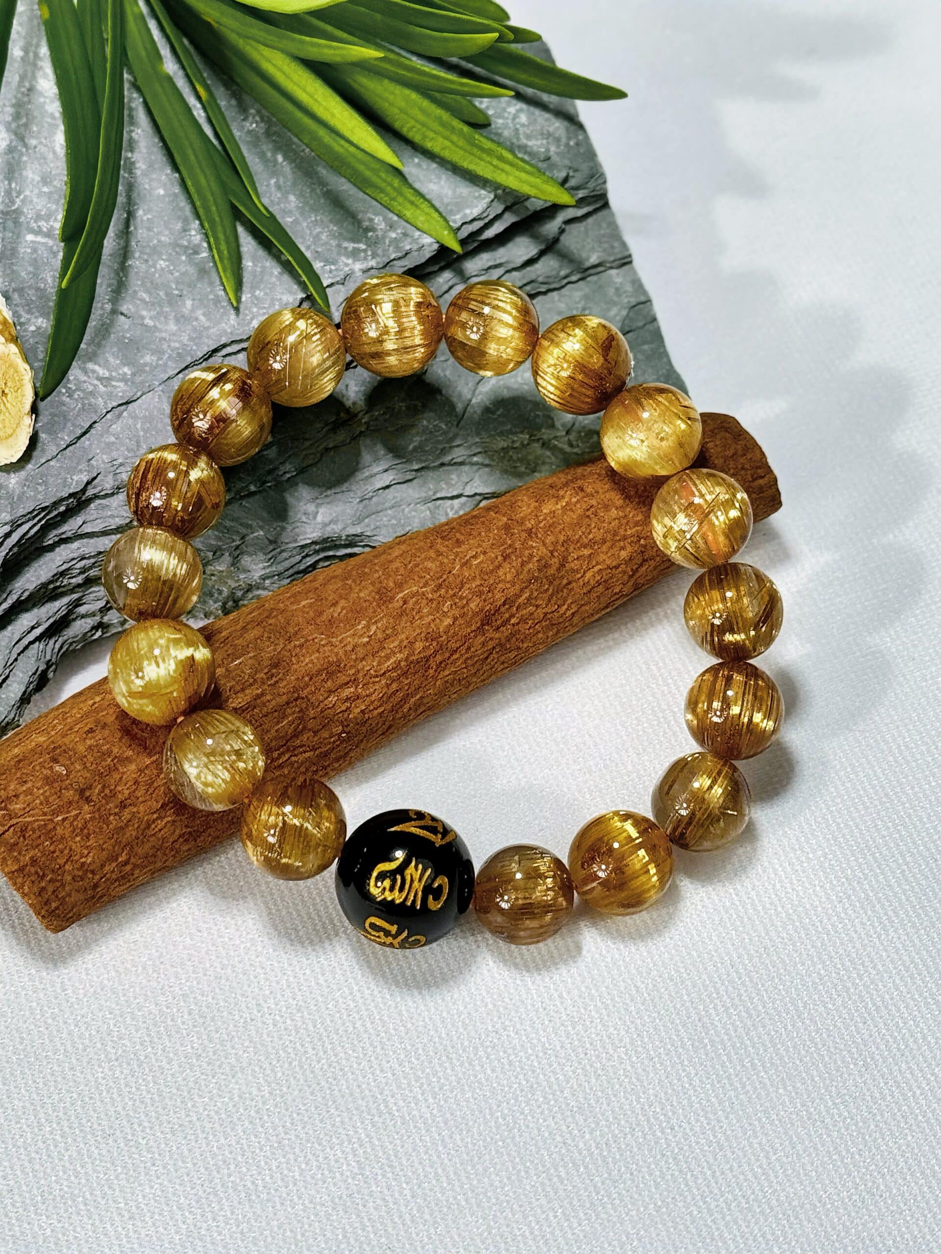 Metal Momentum Target-Focused Cat's Eye Rutilated Bracelet - 图片 3