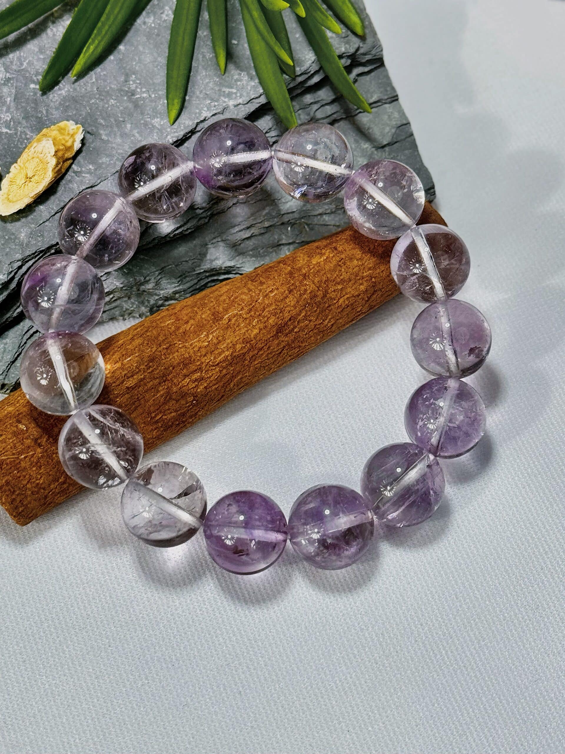 Wisdom Spark Amethyst Focus Bracelet - 图片 2