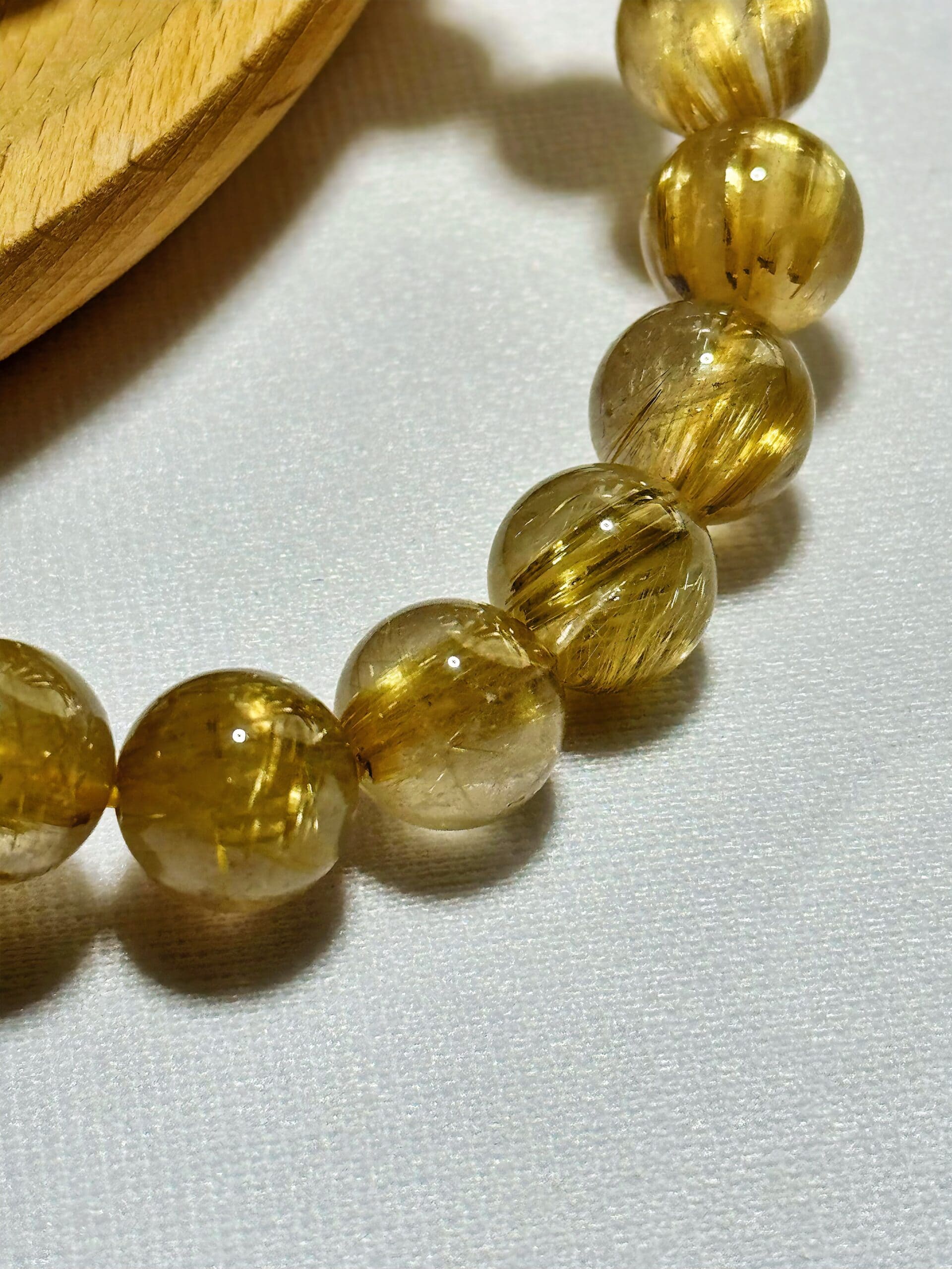 Metal Momentum Career-Expanding Rutilated Bracelet - 图片 5