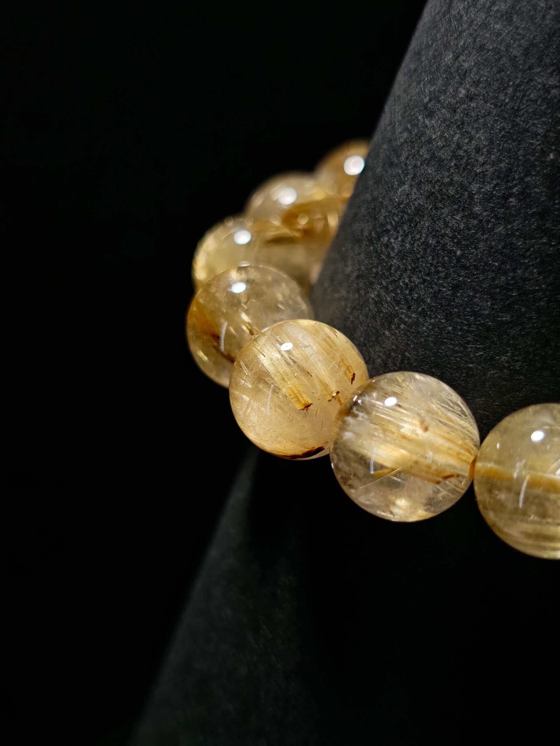 Metal Momentum Career-Expanding Rutilated Bracelet - 图片 3