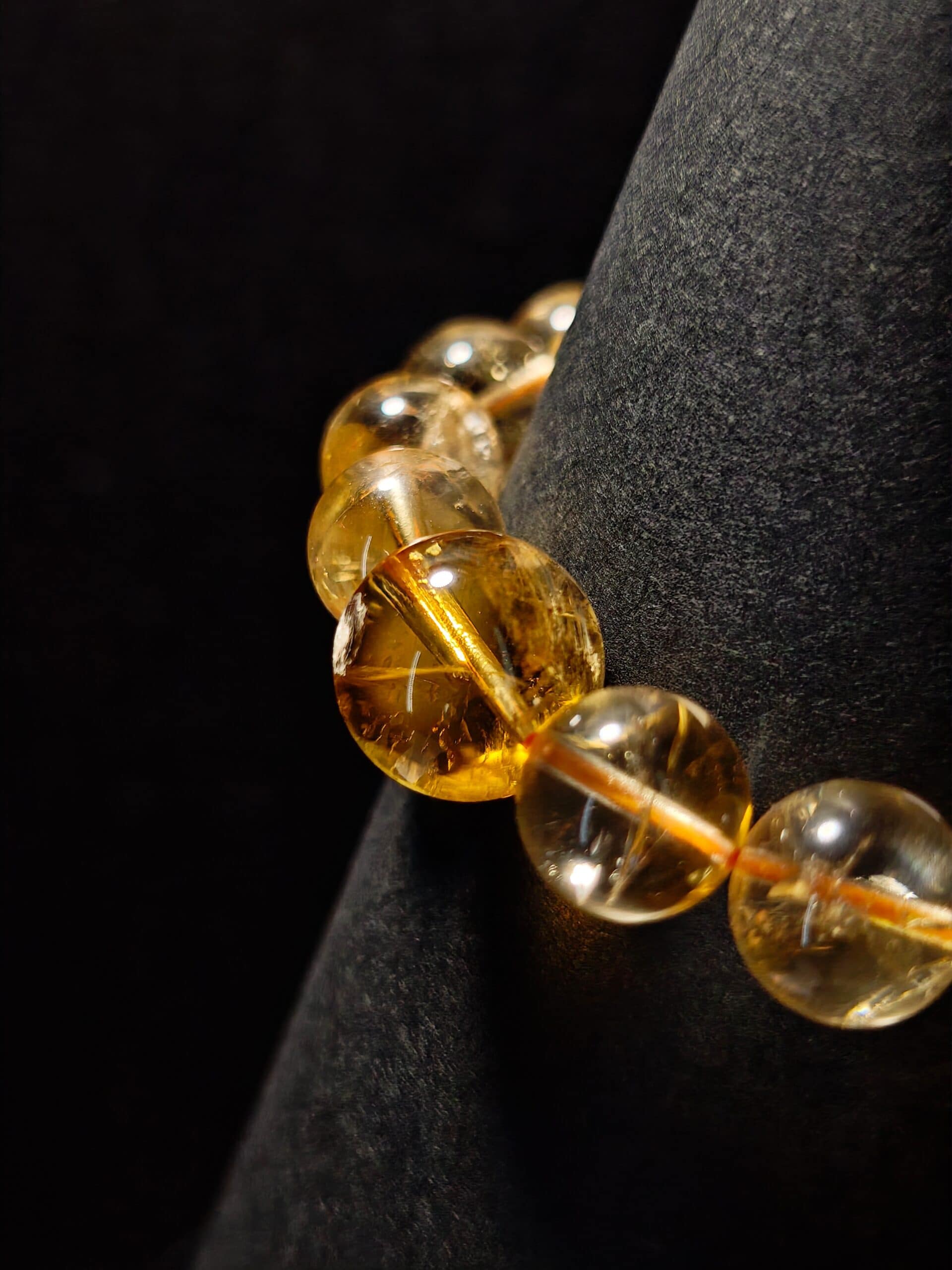 Business Negotiation Career-Stabilizing Dual-Crystal Bracelet - 图片 2